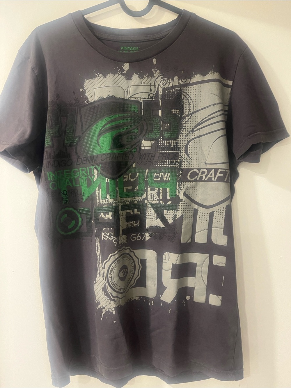 Vintage Point Zero Men's Short Sleeve Graphic Tee